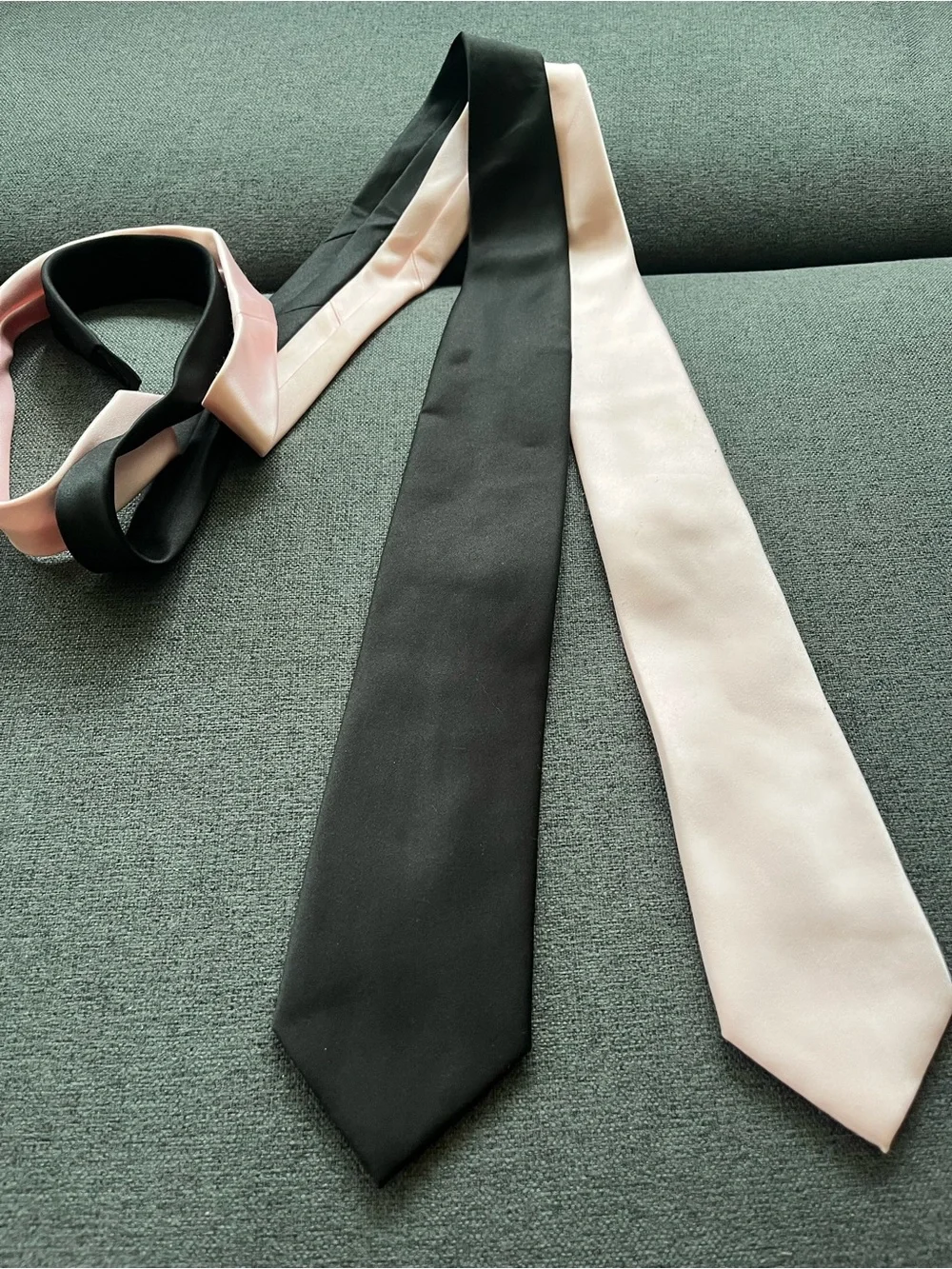 3 Men's Tie Bundle Black Pink Satin + Martini Cocktail 007 Novelty Tie